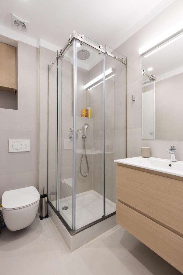 Wonderful Central Athens 2 Bedroom 2 Bath Sleeps 8 Buitenkant foto